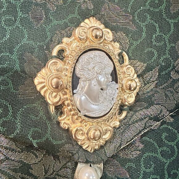 Vintage Jessica McClintock Envelope Clutch Cameo Pouch Green Floral 7.5x9 Bag - Picture 2 of 6